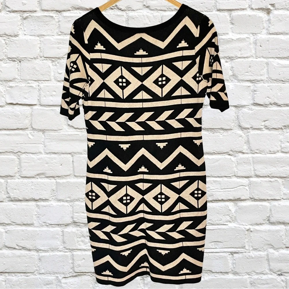 Rue21 Aztec Sweater Dress - Picture 2 of 4